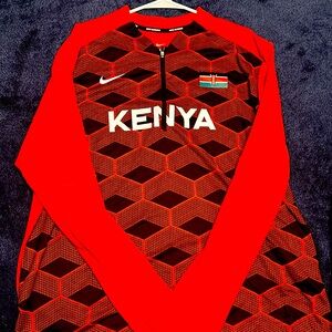 NWT Nike Running Dri-FIT Fall Element Kenya Man XLarge 1/2 Zip L/S Top Shirt